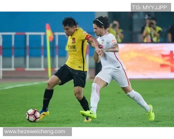 东京绿茵迎战岐阜球队全力争胜展现实力与激情 东京绿茵迎战岐阜球队全力争胜展现实力与激情