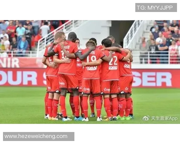 卡昂与索肖激战在即谁能在法乙赛场上笑到最后