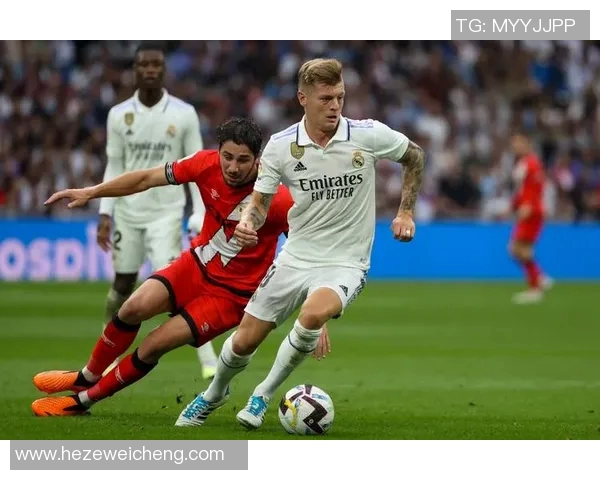 巴黎对阵皇马全场直播精彩回顾及赛后分析