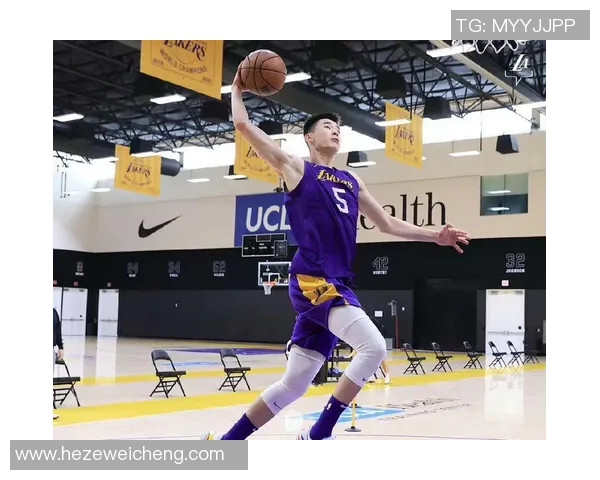 郭昊文：从篮球新星到职业生涯转折的励志故事与未来展望