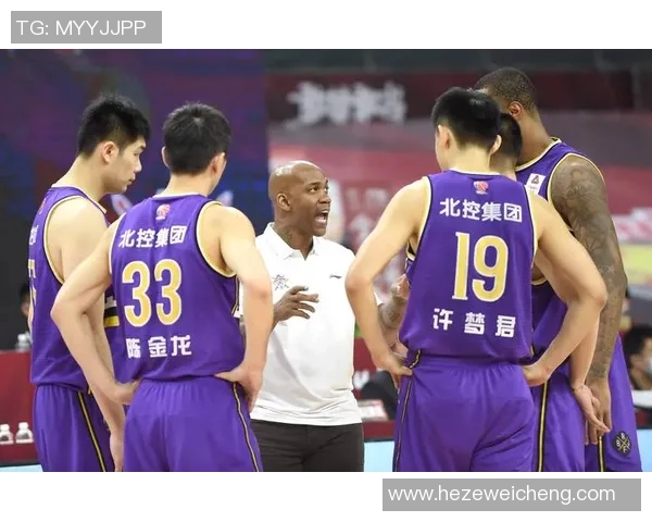 武汉篮球队荣登篮球战术排行榜首位引领全国篮球新潮流